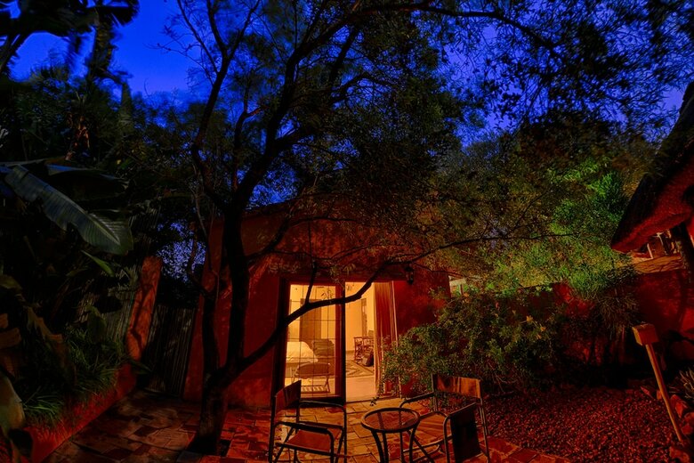 Posada The Bush House