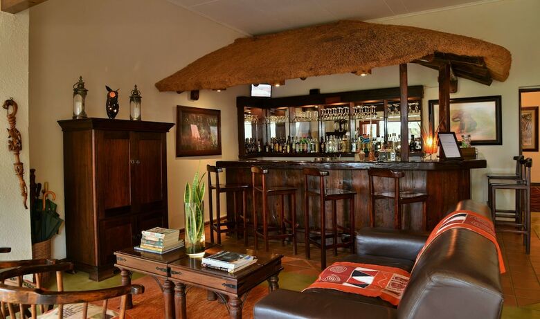 Posada The Bush House