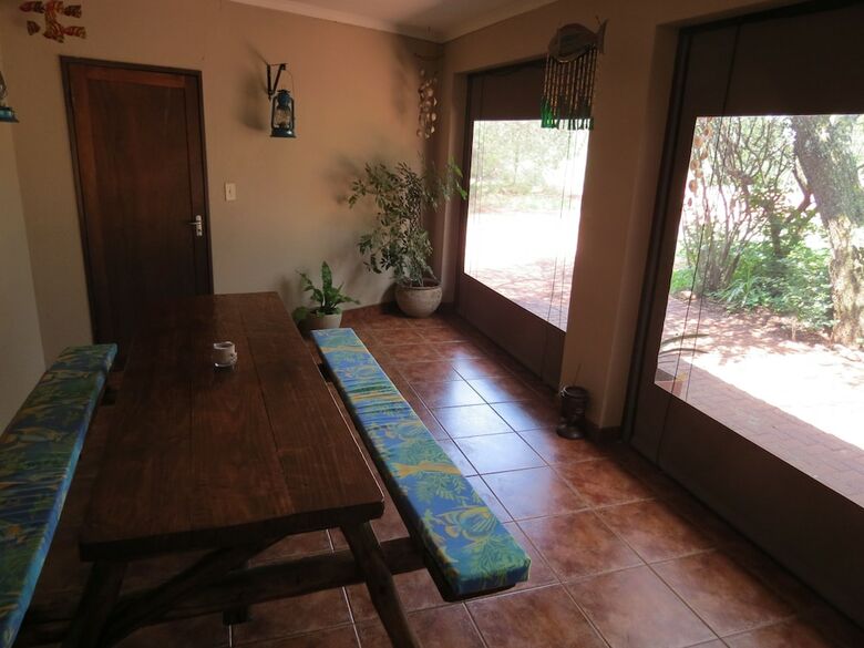 Hotel Meerkatplaats Guesthouse And B&B