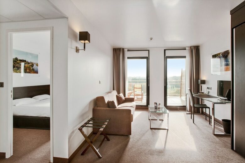 Hotel Golden Tulip Pornic Suites