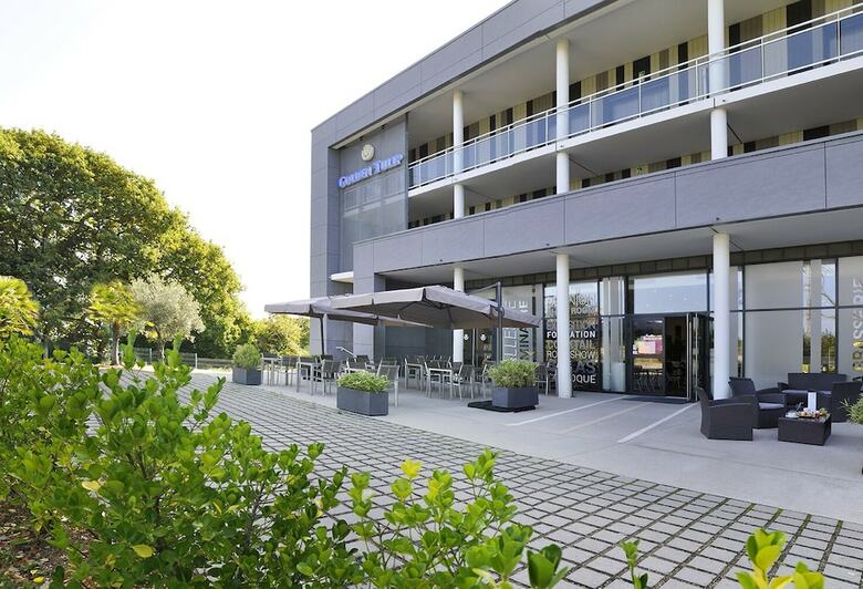 Hotel Golden Tulip Pornic Suites