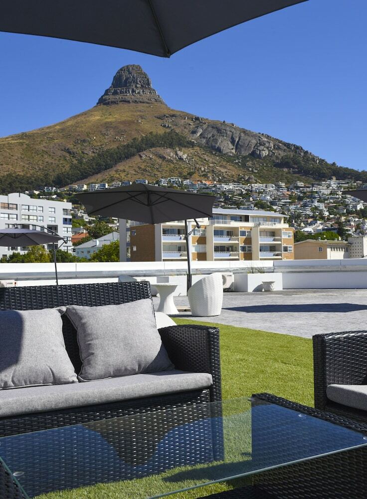 Mojo Hotel