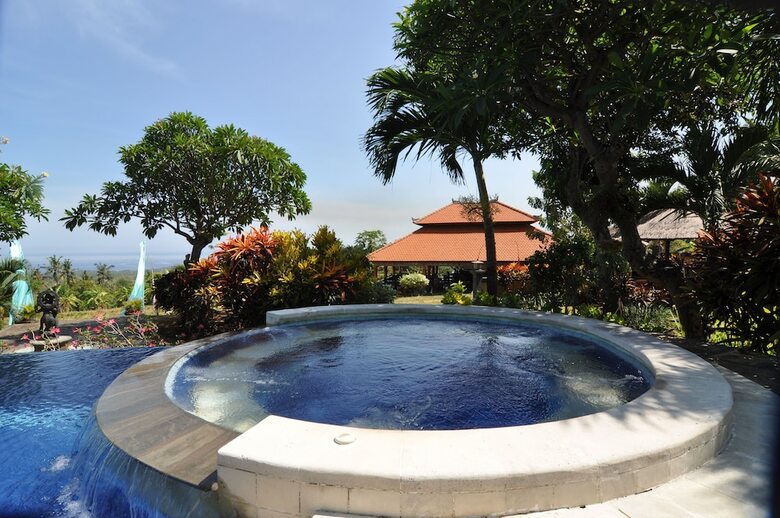 Hotel Puri Mangga Sea View Resort & Spa