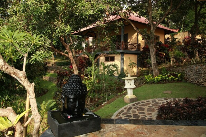 Hotel Puri Mangga Sea View Resort & Spa