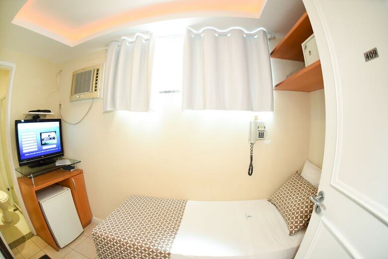 Hotel Village Icara�