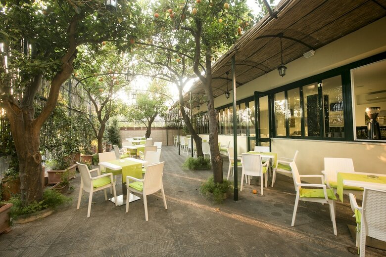 Hotel Crawford