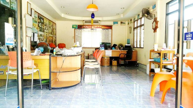 Hotel Jinda Hostel