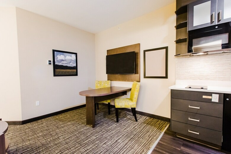 Hotel Candlewood Suites West Edmonton - Mall Area