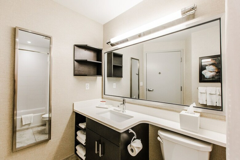 Hotel Candlewood Suites West Edmonton - Mall Area