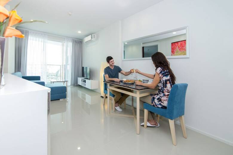 First Choice Grand Suites