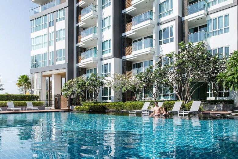 First Choice Grand Suites