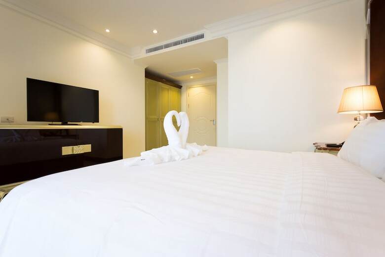 Hotel Lk President