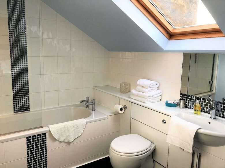 Crown Circus Apartment