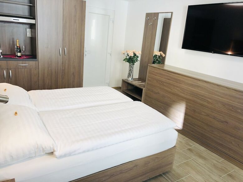 Hotel K�nig
