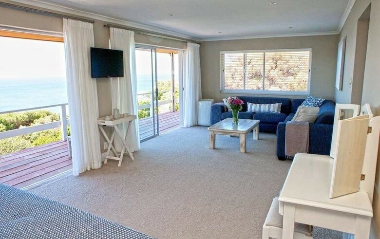 Apartamentos Seabreeze Luxury Two Bedroom Penthouse