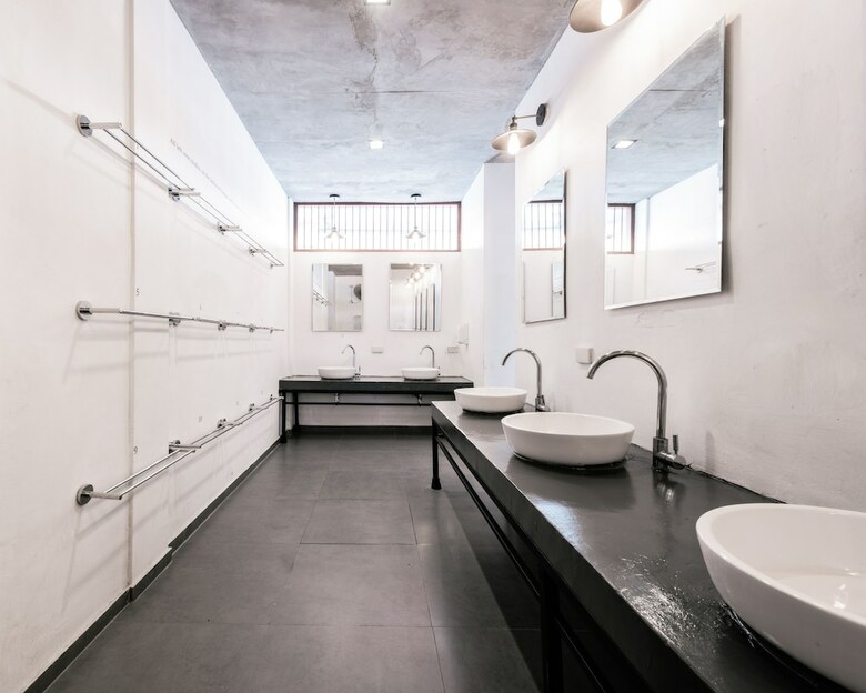 Hostal Once Again Hostel