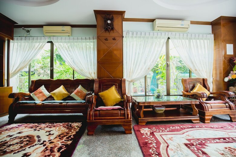 Hotel R.k. Guesthouse