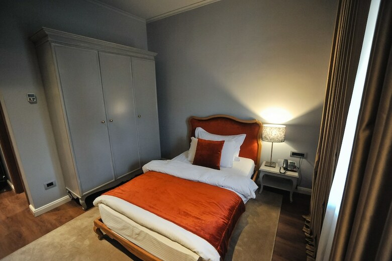 Classic Hotel