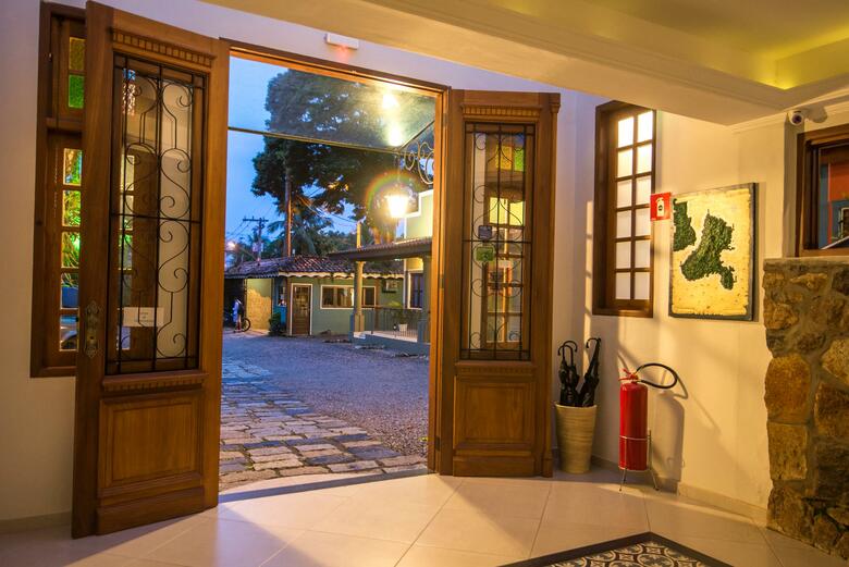 Hostal Pousada Perequ�