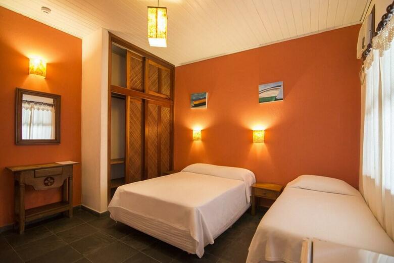 Hostal Pousada Perequ�