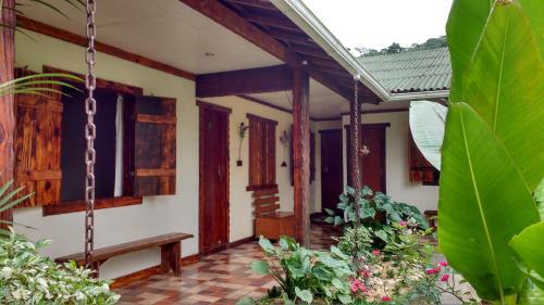 Hostal Pousada Aloes