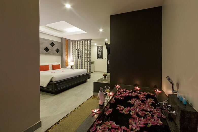 Hotel Central Suite Residence