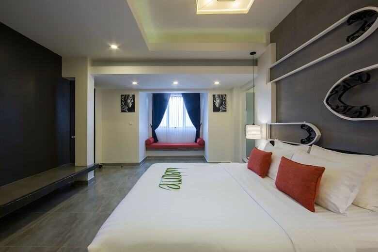 Hotel Central Suite Residence