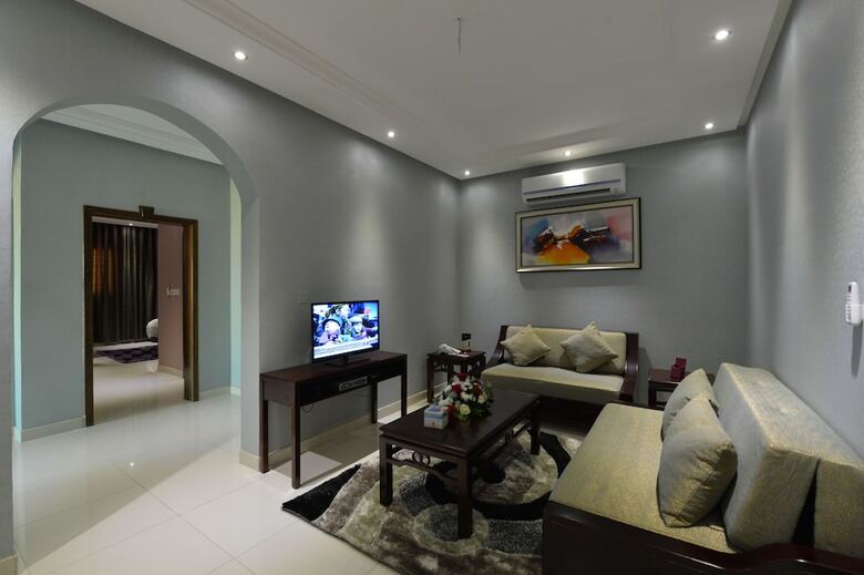 Aparthotel La Fontaine Al Shorouq Suites