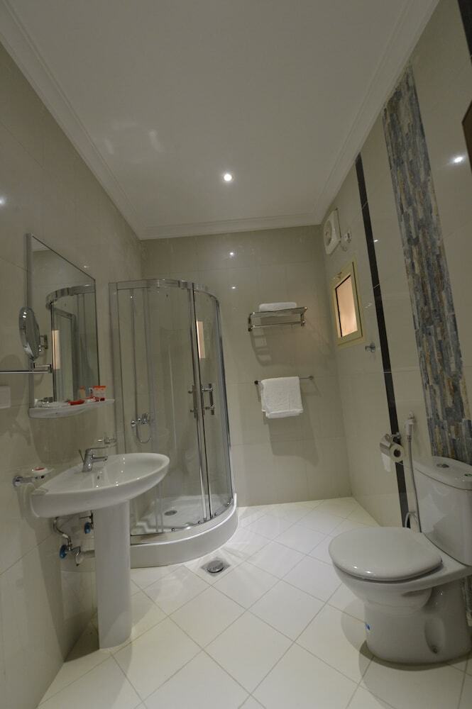 Aparthotel La Fontaine Al Shorouq Suites