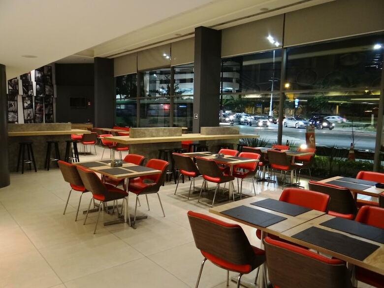Hotel Ibis Santos Valongo