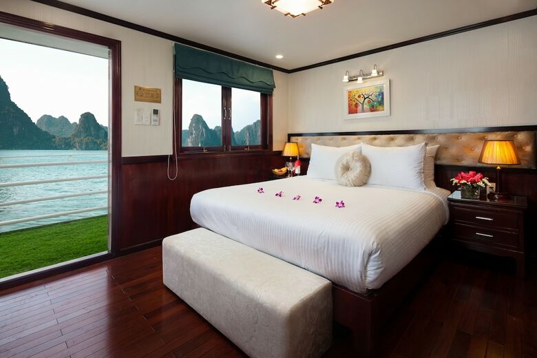 Halong Silversea Cruise