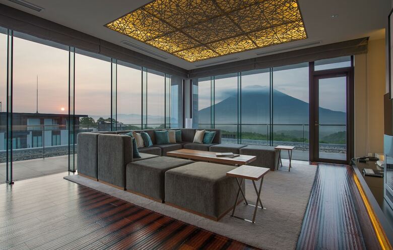 Hotel Aya Niseko