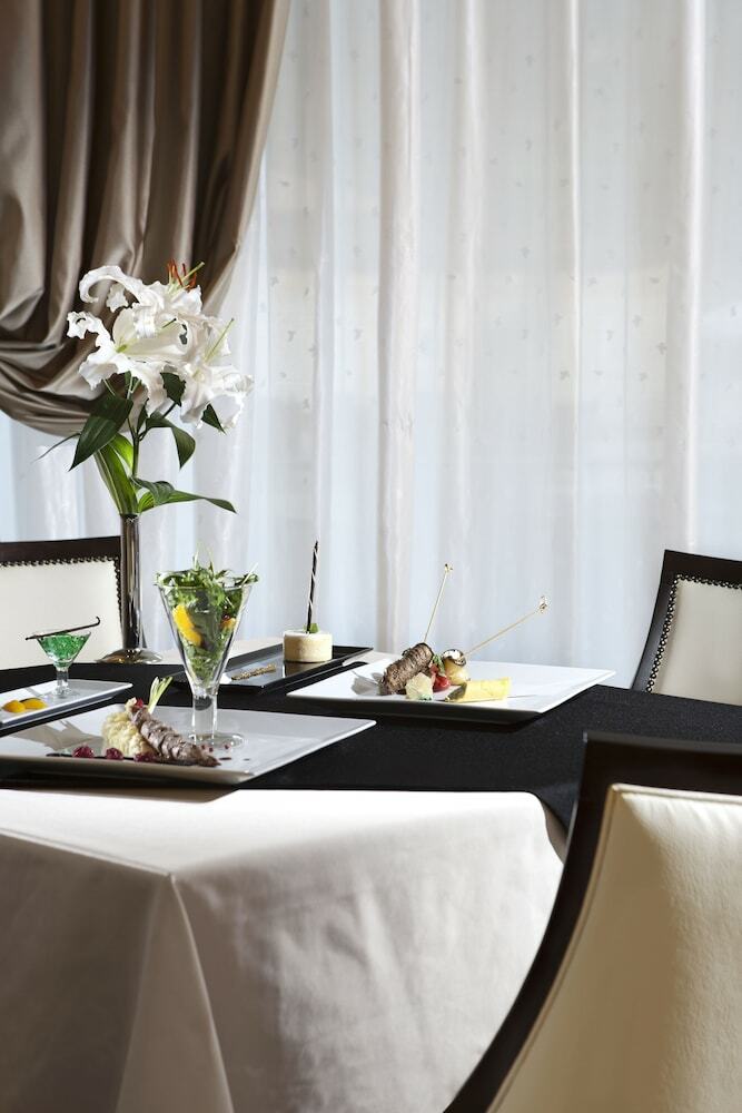 Hotel Olympia Golden Beach & Spa