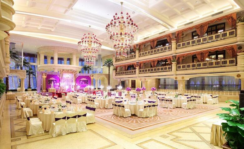 Royal Mediterranean Hotel