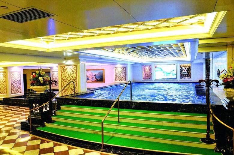 Royal Mediterranean Hotel