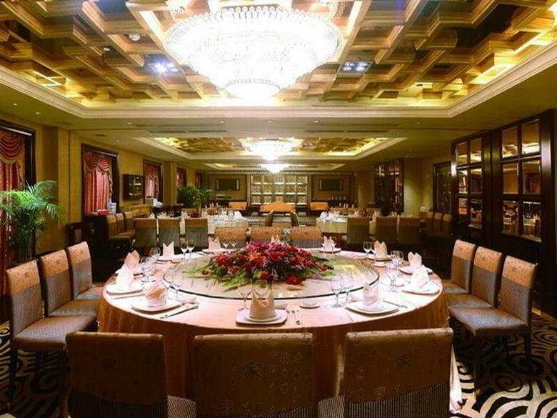 Royal Mediterranean Hotel