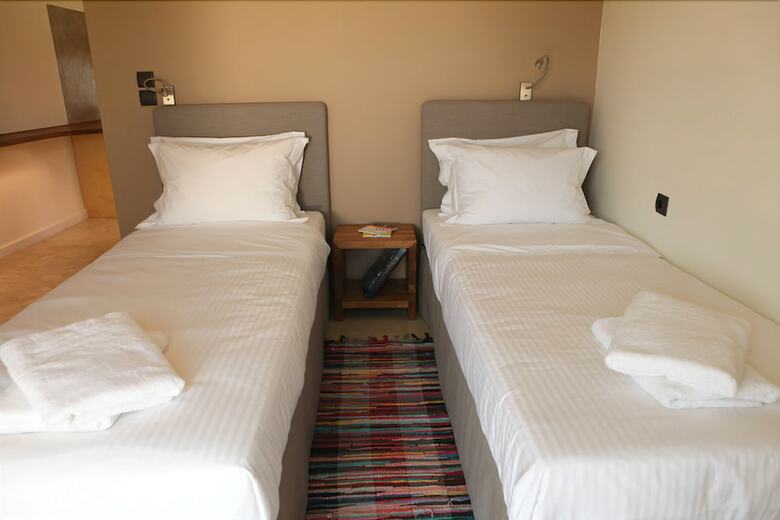 Apartamentos Horizonte Seafront Suites