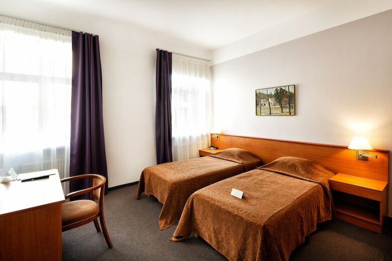 City Hotel Teater