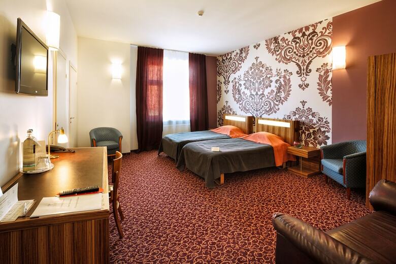 City Hotel Teater