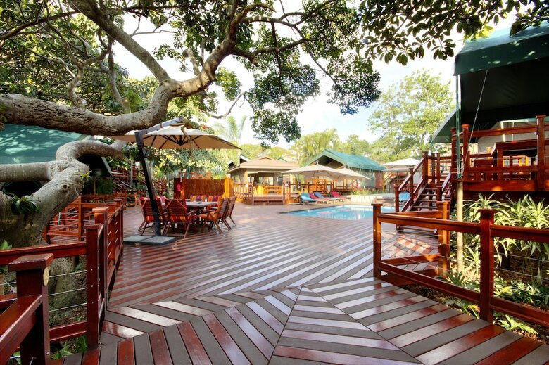 Luxury Tented Village At Urban Glamping