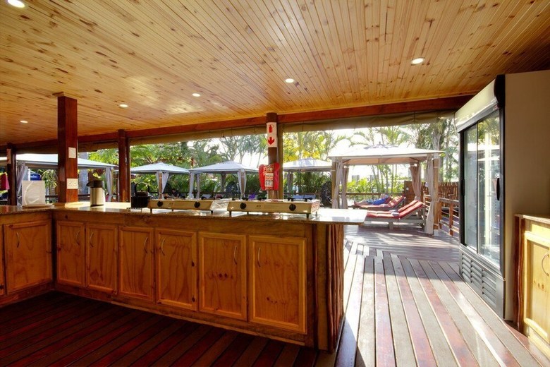 Hostal Budget Tented Village At Urban Glamping