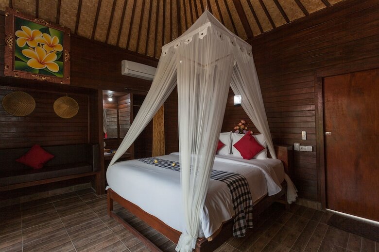 Hotel Naradas Mushroom Beach