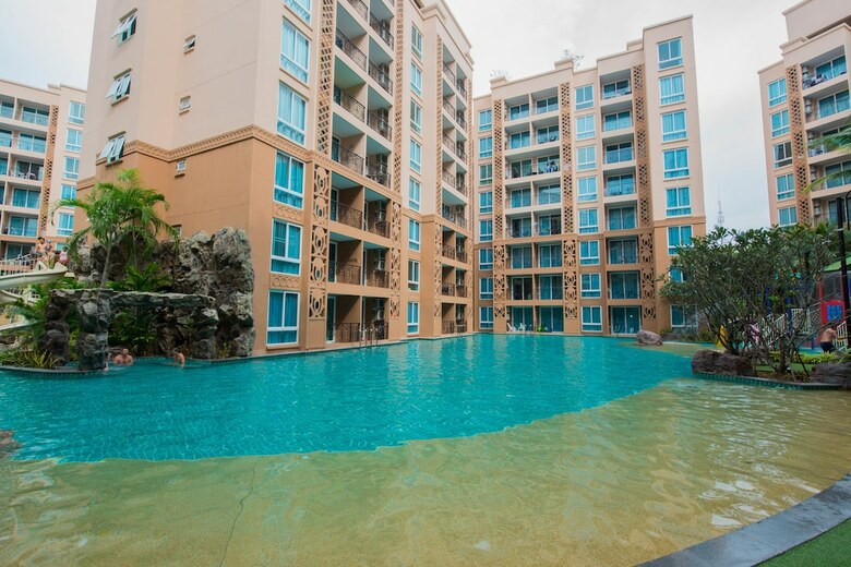 Atlantis Pattaya High Service