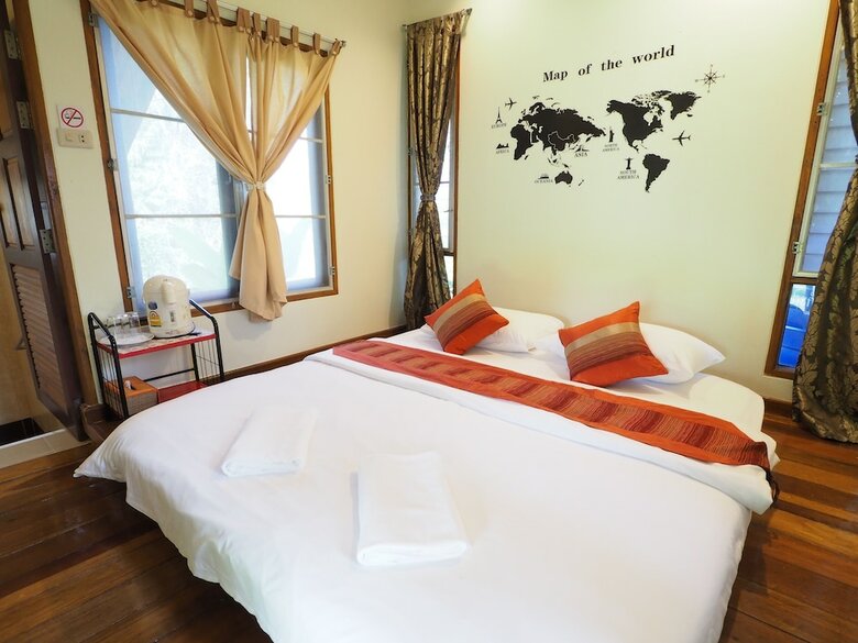 Hotel Baan Pun Sook