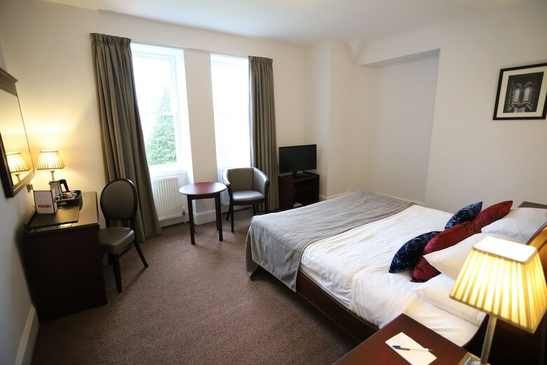 Ben Wyvis Hotel