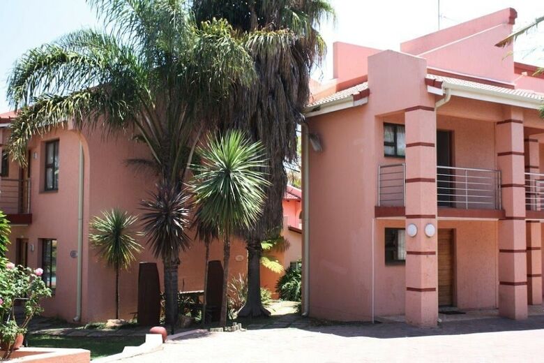 Hotel Eagles Nest Lodge