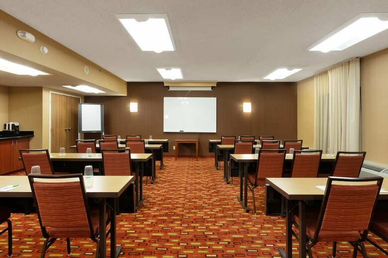 Hotel Courtyard By Marriott Dallas-fort Worth/bedford