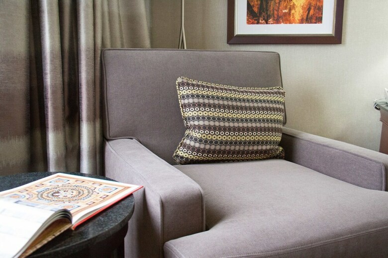 Hotel Doubletree By Hilton Kansas City - Overland Park