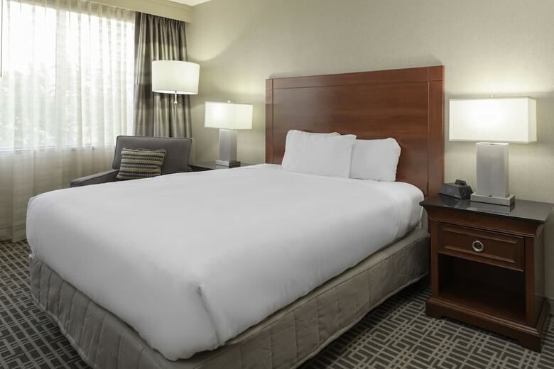 Hotel Doubletree By Hilton Kansas City - Overland Park