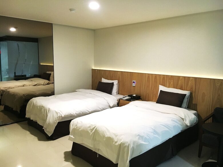 K Tourist Hotel